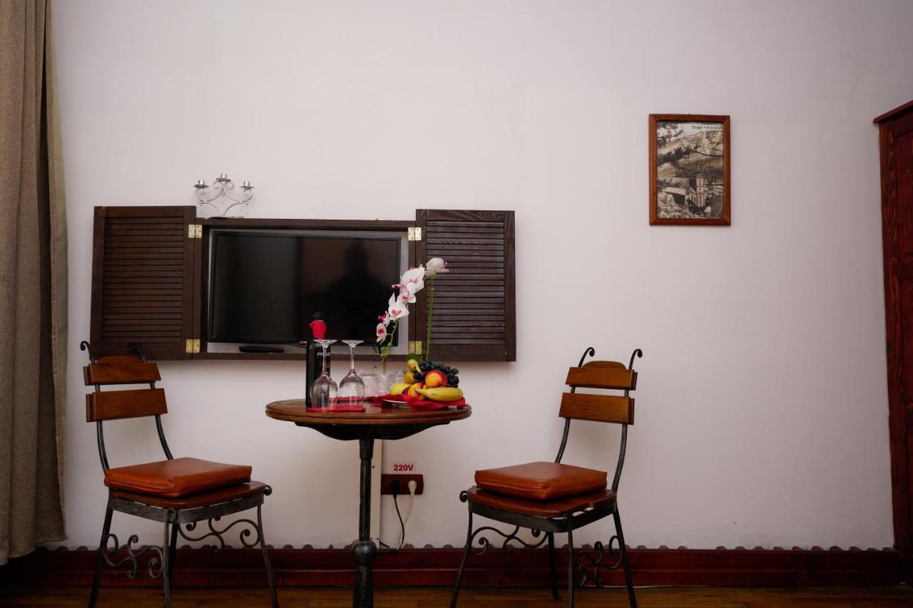 Pensiunea Noemi Braşov Extérieur photo